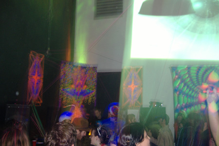 goaway200612.jpg