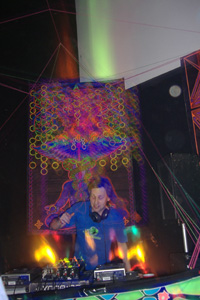 goaway200614.jpg