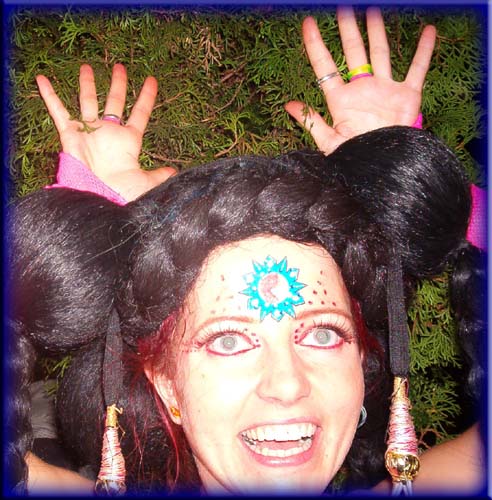 hallowoutside.jpg